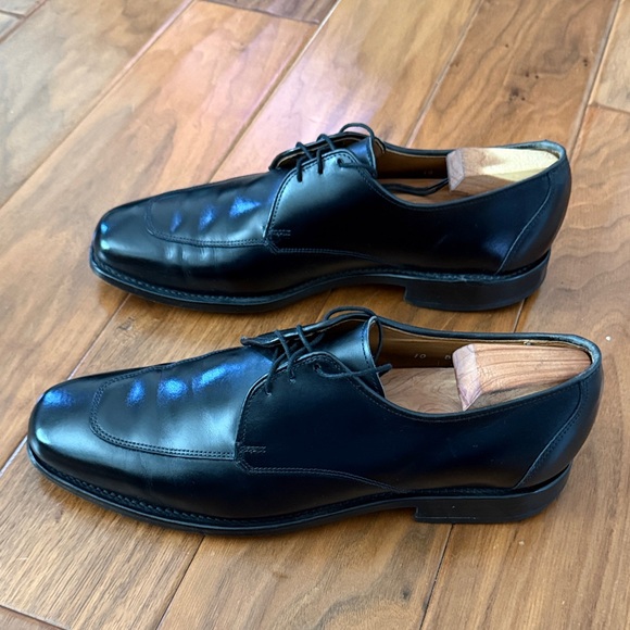 Elegant Black Allen Edmonds Leather Men's Oxfords- Burtons - Picture 3 of 10